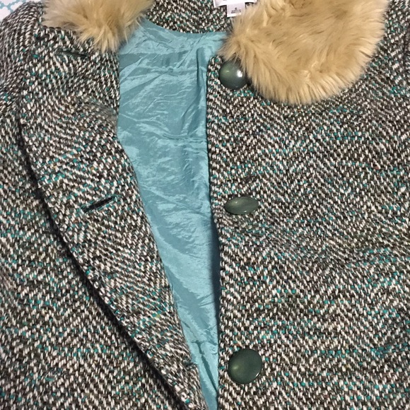 Loft ladies coat, size 6. Used 2x only. - Picture 6 of 8